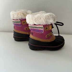 Size 7 Toddler Girl Snow Boots London Fog